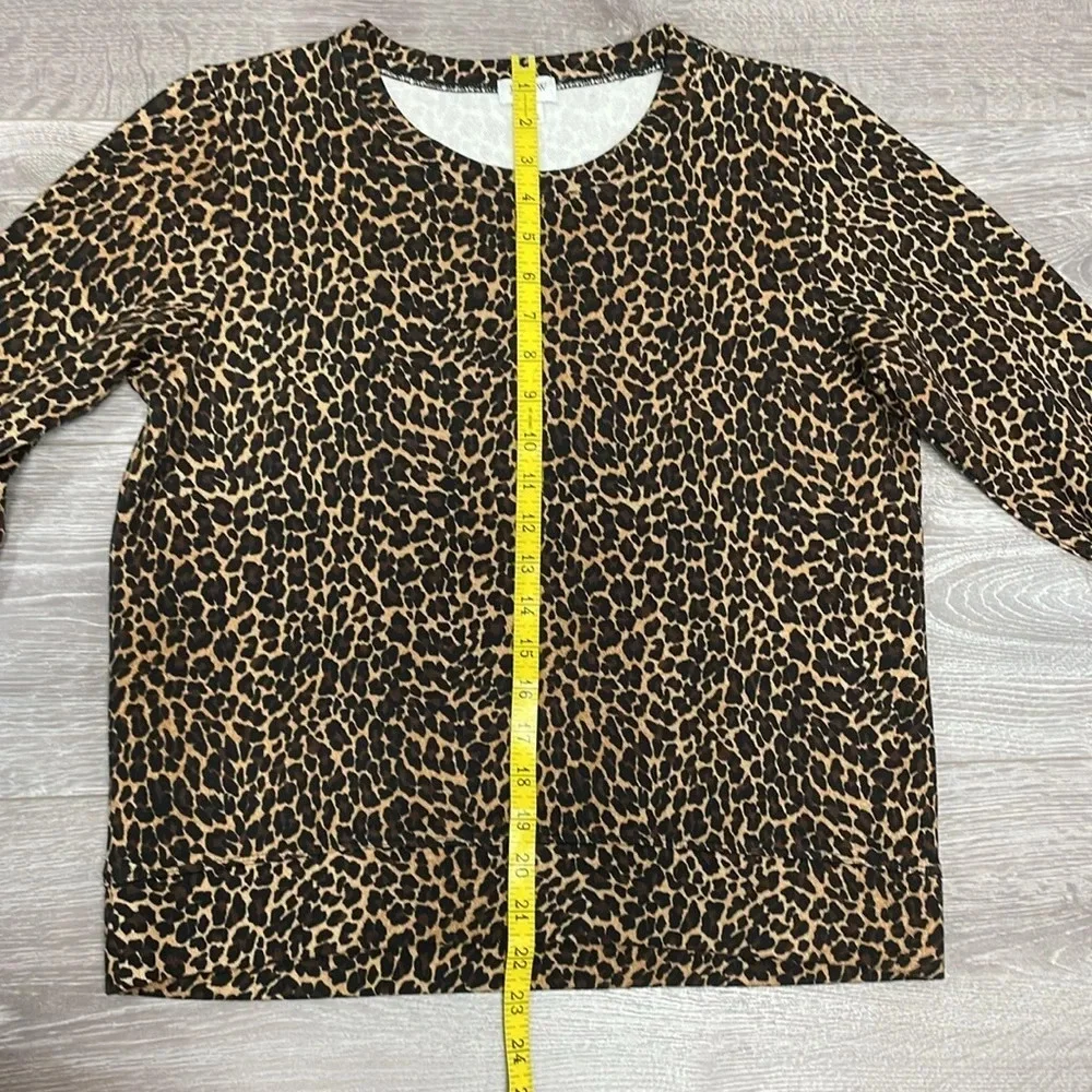 NWOT J. Crew Leopard Print Crewneck Raglan Sleeve Sweatshirt XS